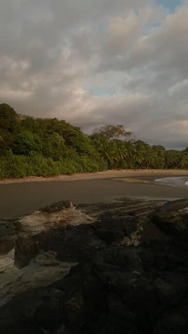 Al'S Beach Casa 乌维塔 外观 照片
