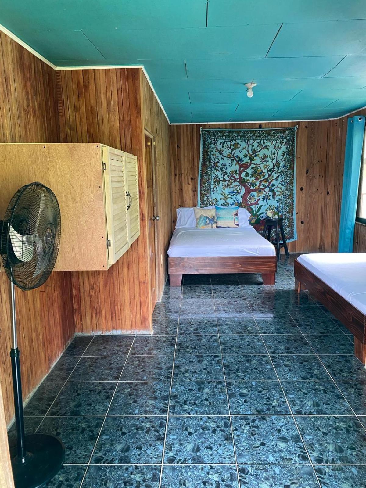 Al'S Beach Casa 乌维塔 外观 照片